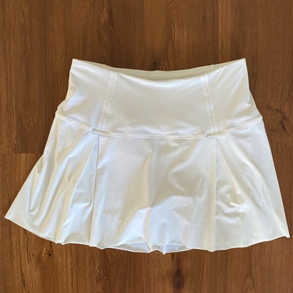 Lululemon Lost In Pace Skirt Size 6 White Running Tennis Pickleball Golf - Picture 2 of 8